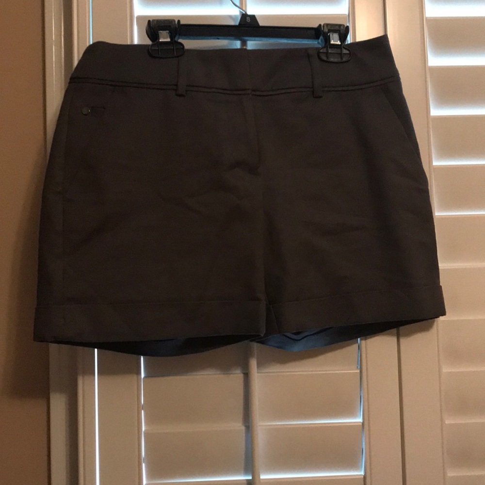 Gray shorts